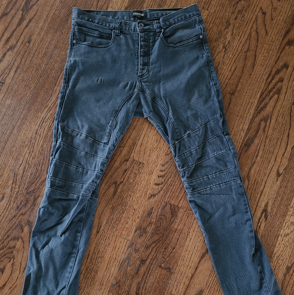 Zane Robe Tight Jeans. Black size